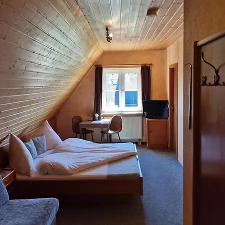 Klett מלון לנגנרגן